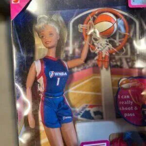 Barbie WNBA‎ Doll (by Mattel) (shoots and passes) (c/x)